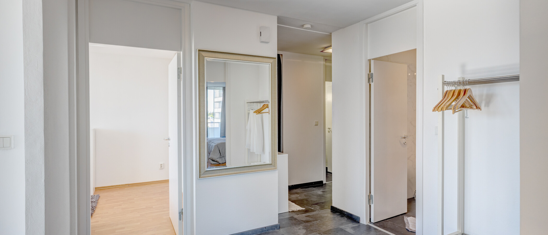 Плосък München Schwabing-West 01 Коридор/ коридор 7349
