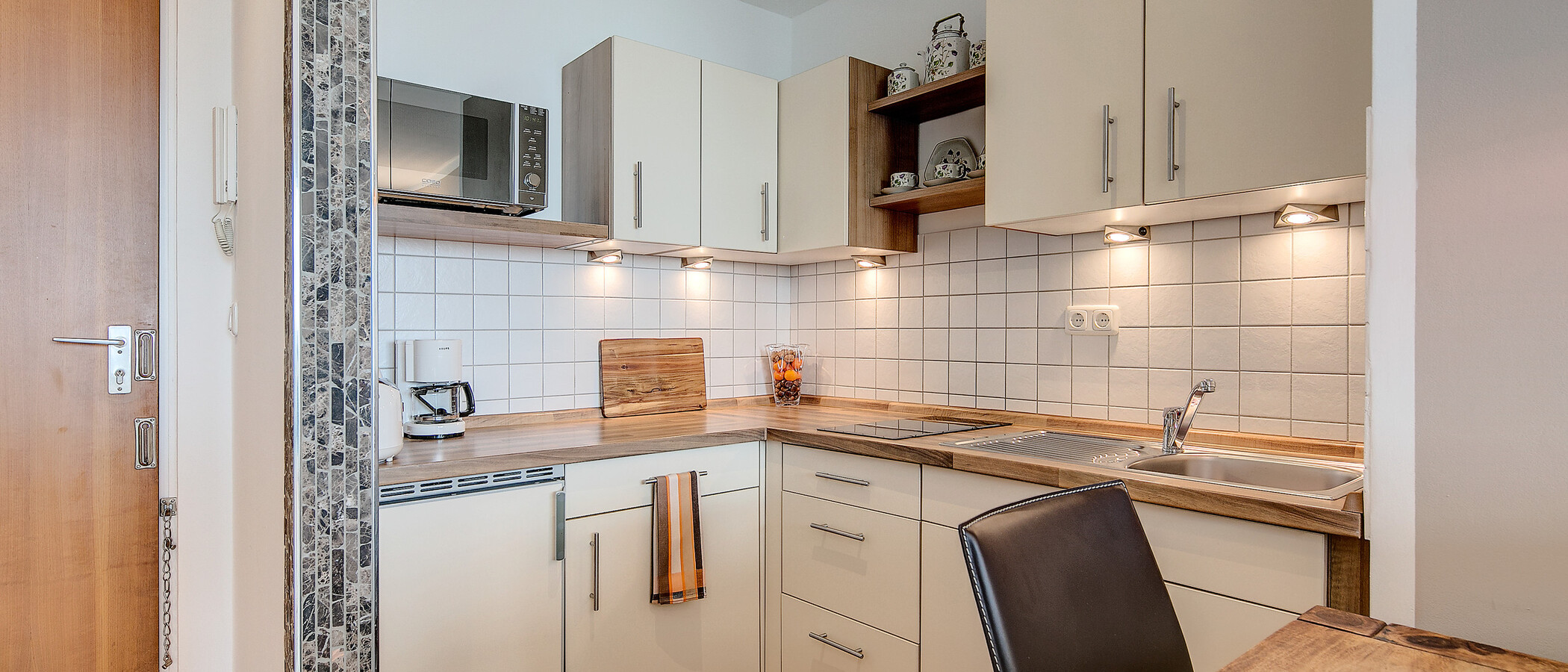 Ploché München Johanneskirchen 01 Kuchyňa 7350