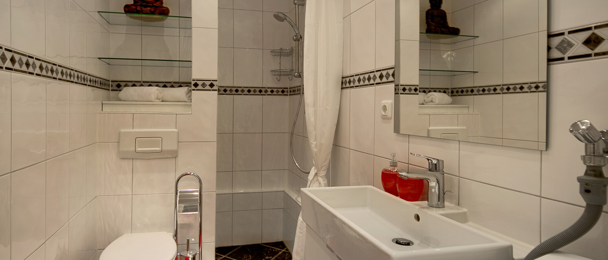 Platt München Neuhausen 01 Badrum 7421