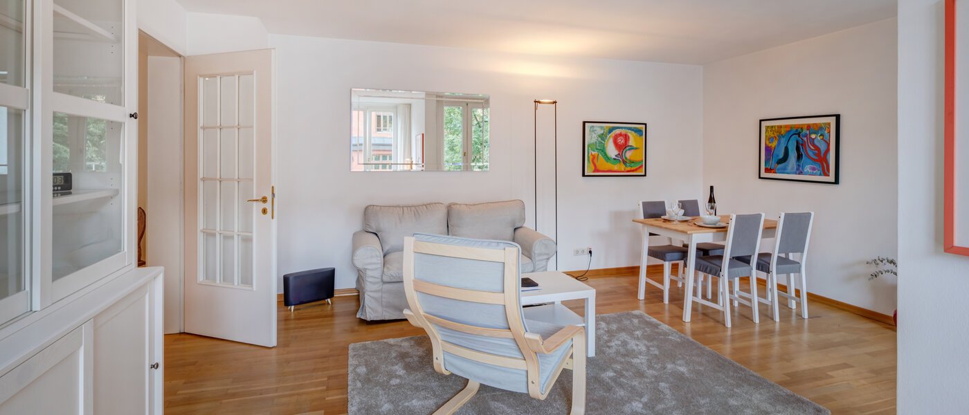 Ploché München Haidhausen 01 Obývací prostor 7485