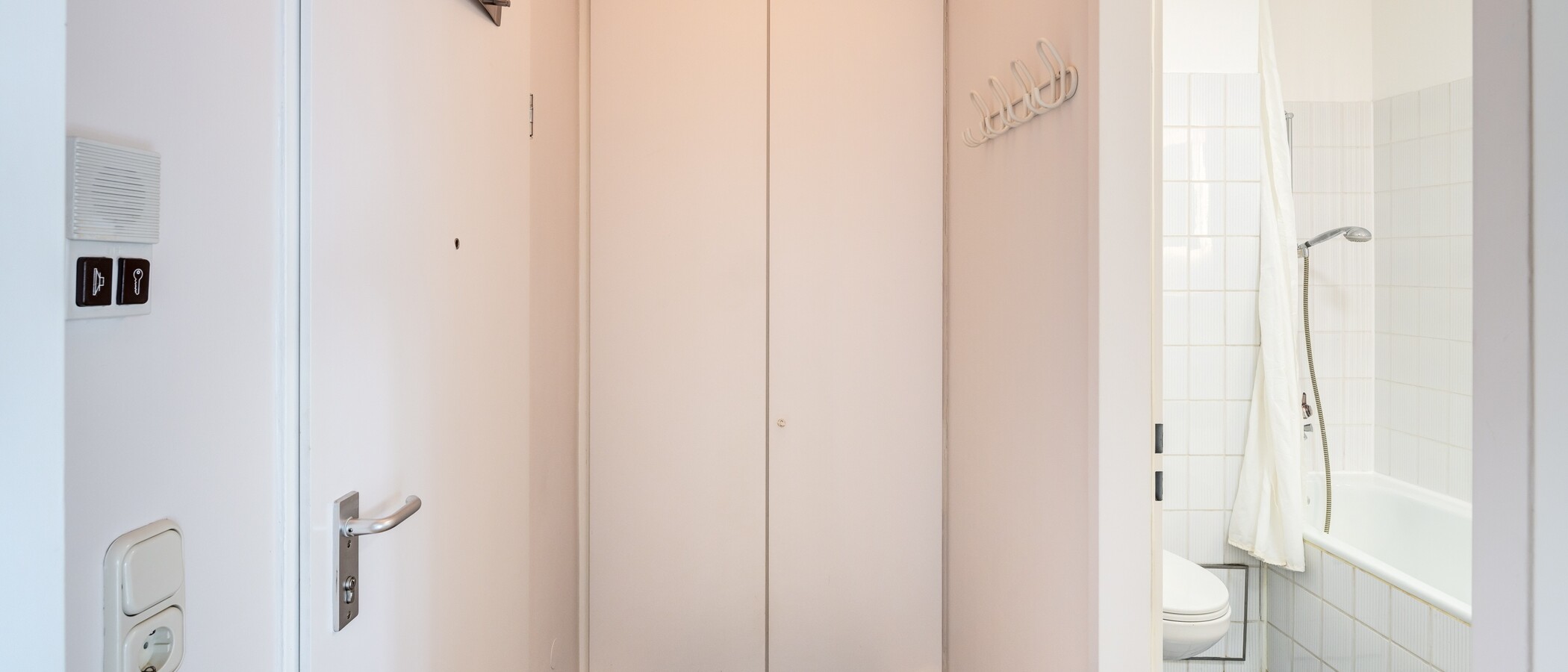 Flat München Maxvorstadt 01 Korridor/gang 7492