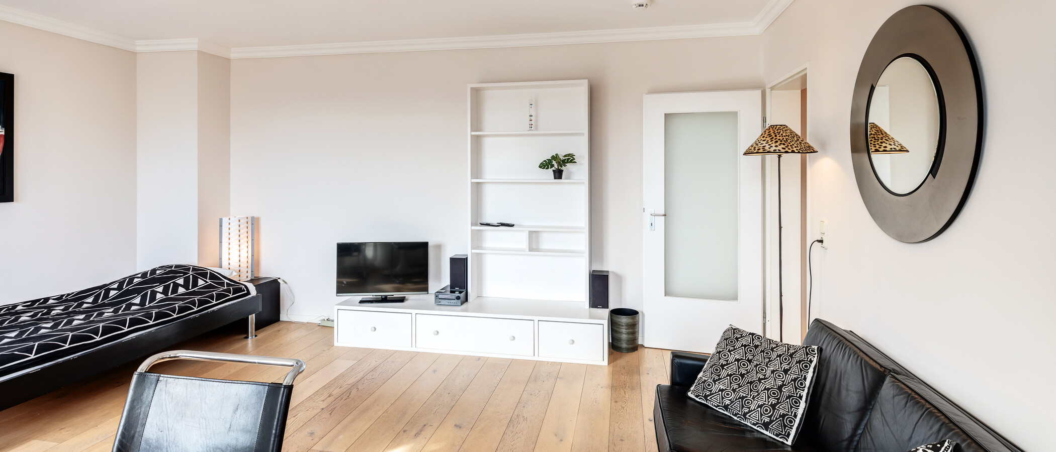 Flat München Maxvorstadt 04 Stue og oppholdsrom 7492
