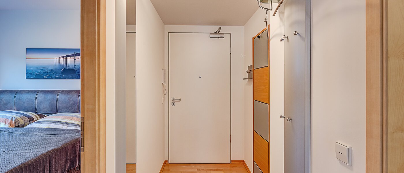 Flat München Sendling-Westpark 01 Korridor/gang 7493