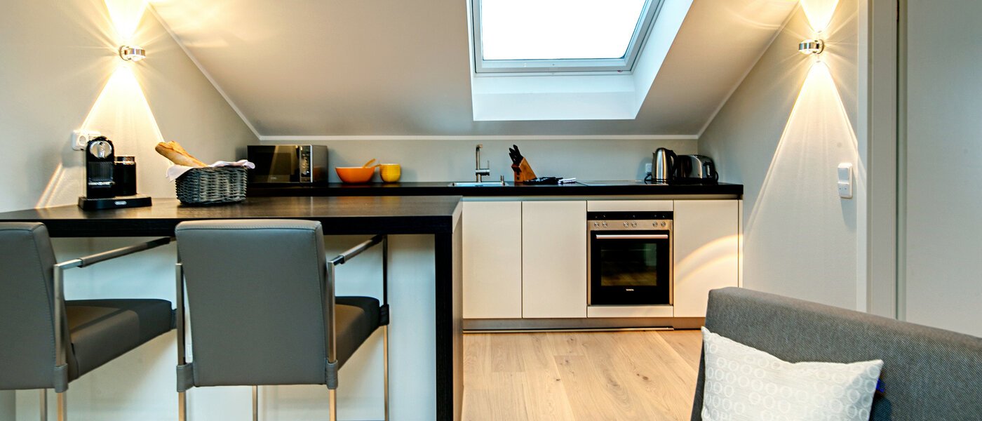 Zolder flat München Trudering 01 Keuken 7503