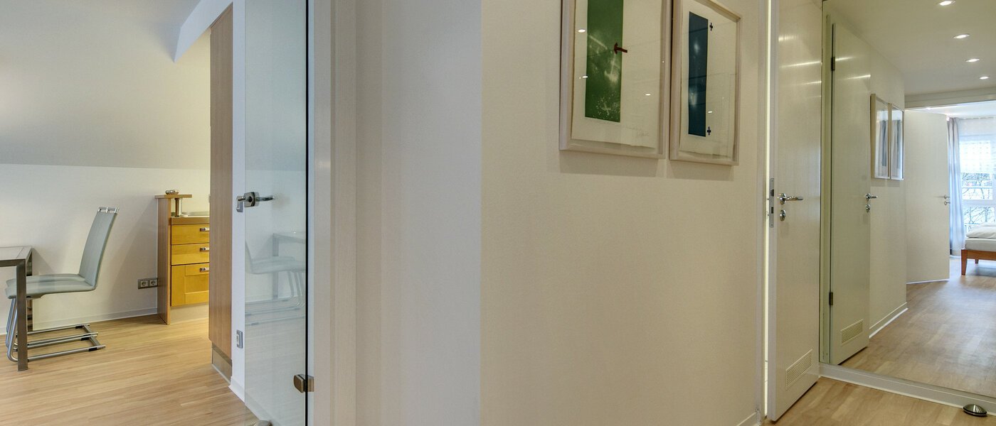 Плоский München Maxvorstadt - Universitätsviertel 03 Коридор/передпокій 7512