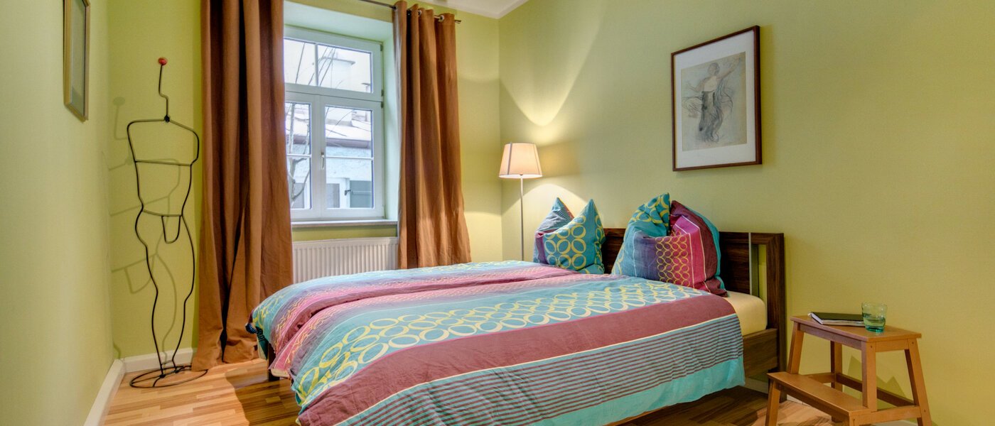 Düz München Neuhausen 02 Uyumak 7528