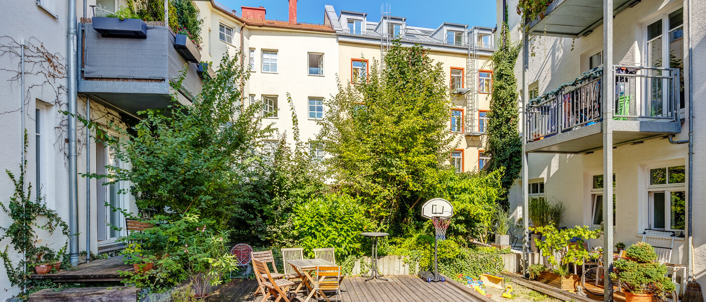 Flat München Haidhausen 01 Indre gårdsplass 7586