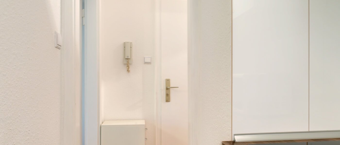 Плоский München Schwabing-Nord (zw. Belgrad- & Leopoldstraße) 03 Кухня 7587