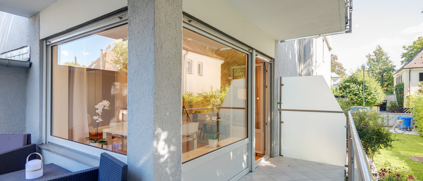 Flad München Bogenhausen 01 Balkon 7629