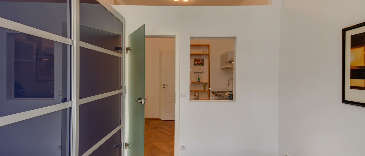 Flad München Au 03 Sove 7657