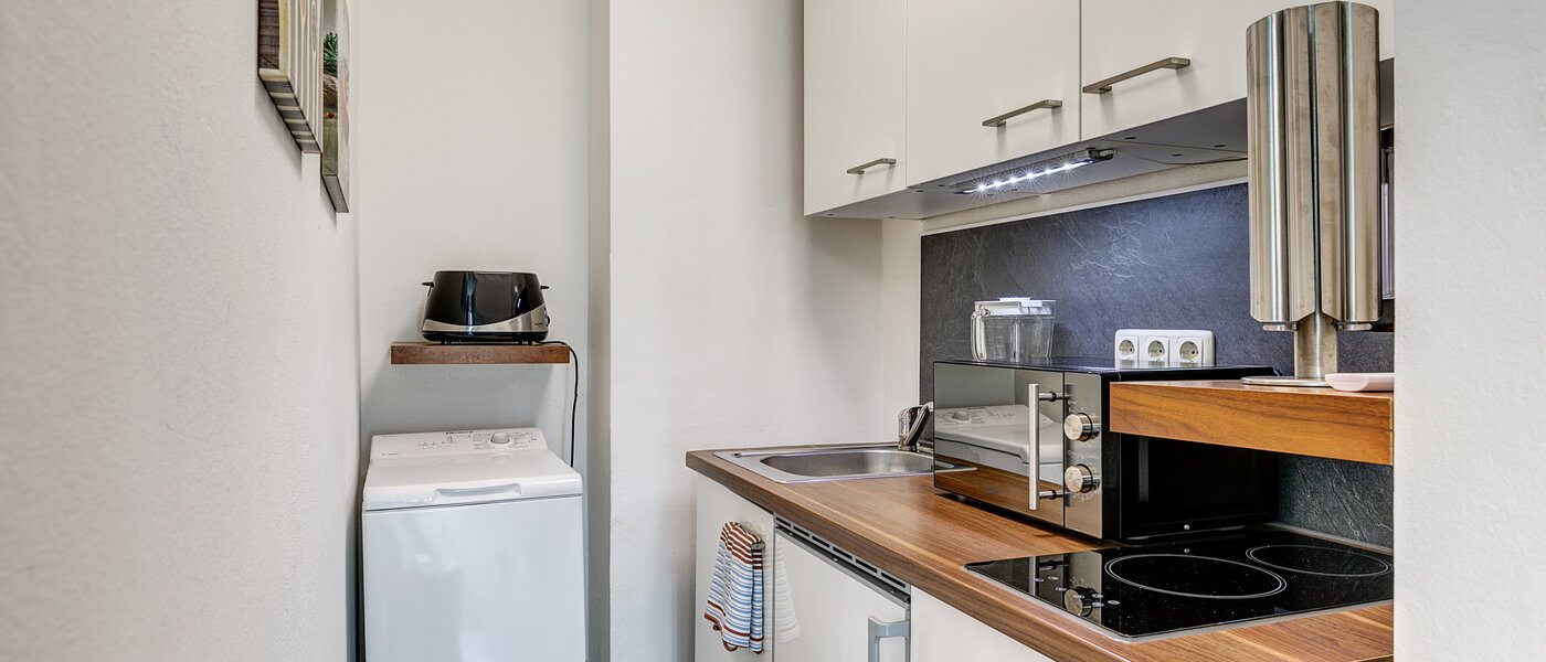 플랫 München Schwabing (links der Leopoldstraße) 01 주방 7687