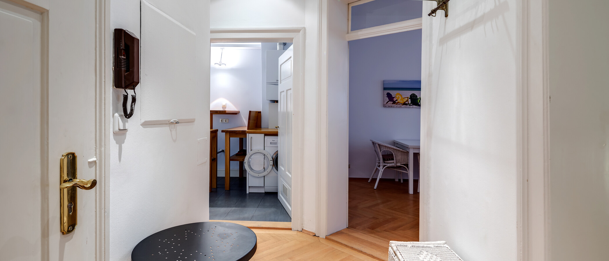 Плосък München Schwabing-Nord (zw. Belgrad- & Leopoldstraße) 01 Коридор/ коридор 7732