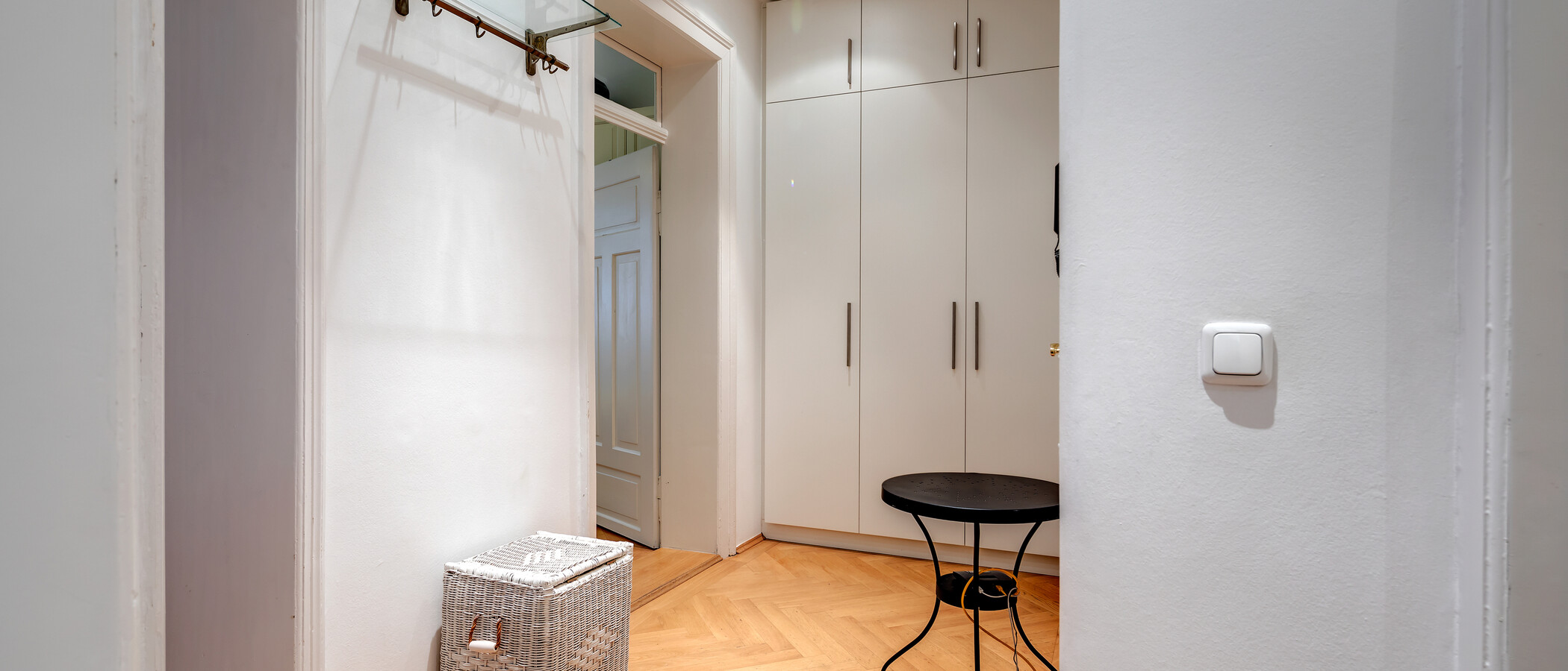 Плосък München Schwabing-Nord (zw. Belgrad- & Leopoldstraße) 03 Коридор/ коридор 7732