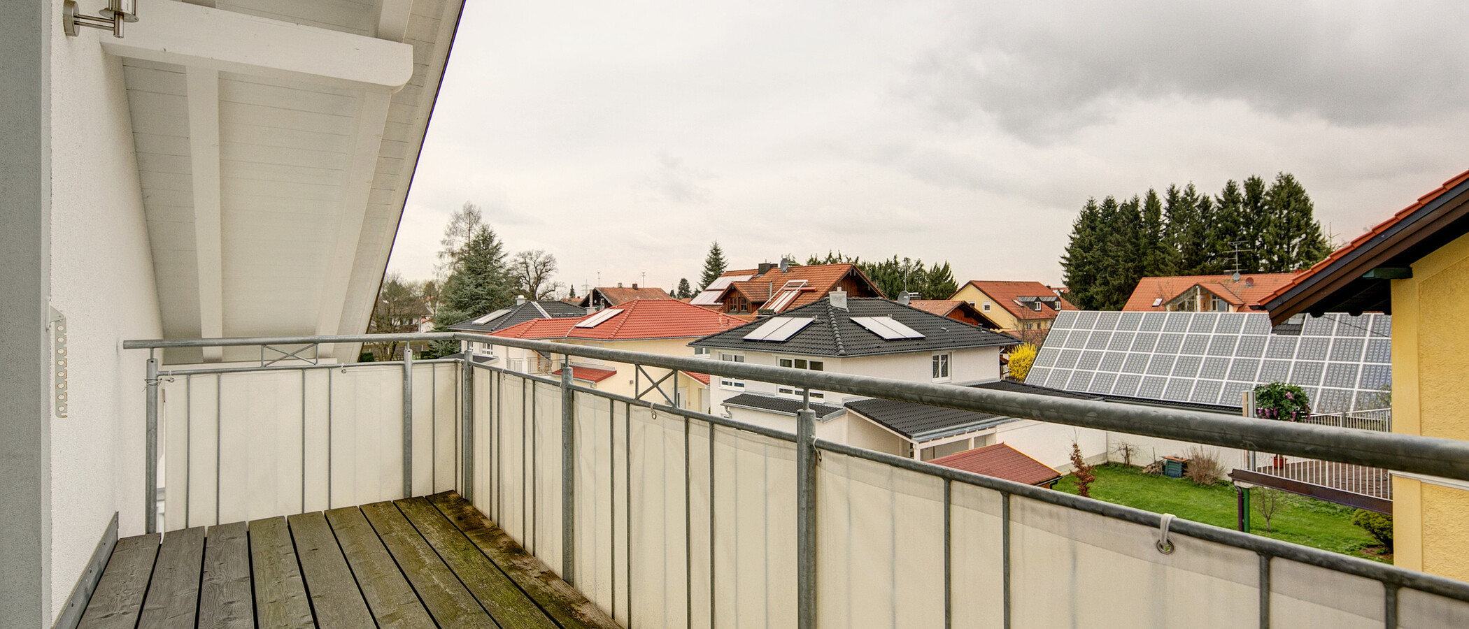Tetőtéri lakás Zorneding 04 Erkély 7747