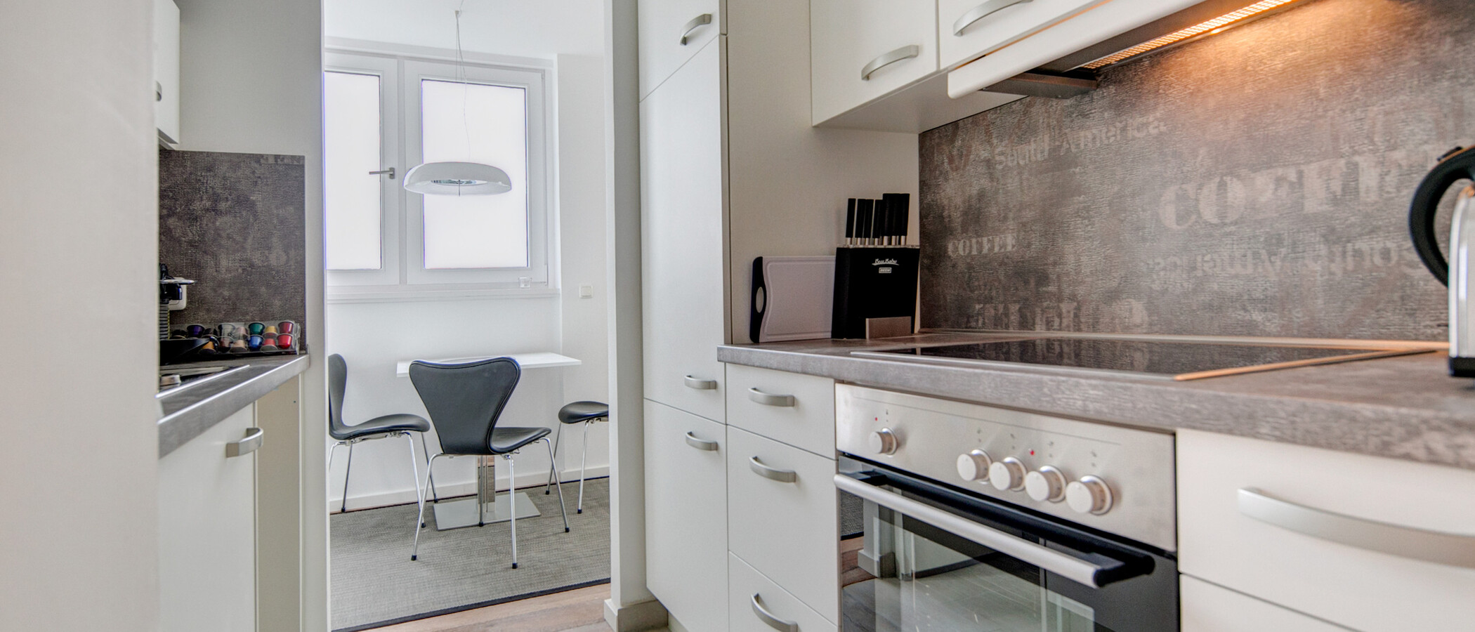 Flat München Schwabing-Nord (zw. Leopoldstraße & Englischen Garten) 03 Kjøkken 7791
