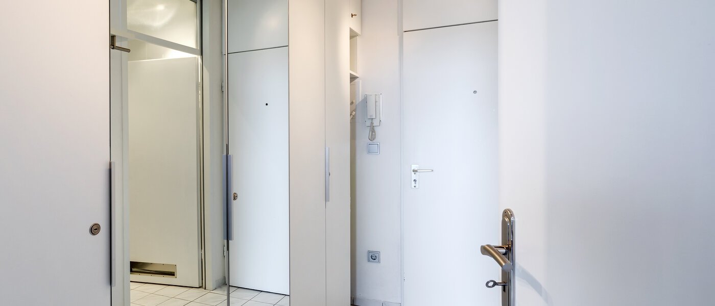 Ploché München Arabellapark 01 Chodba/priestor 7848