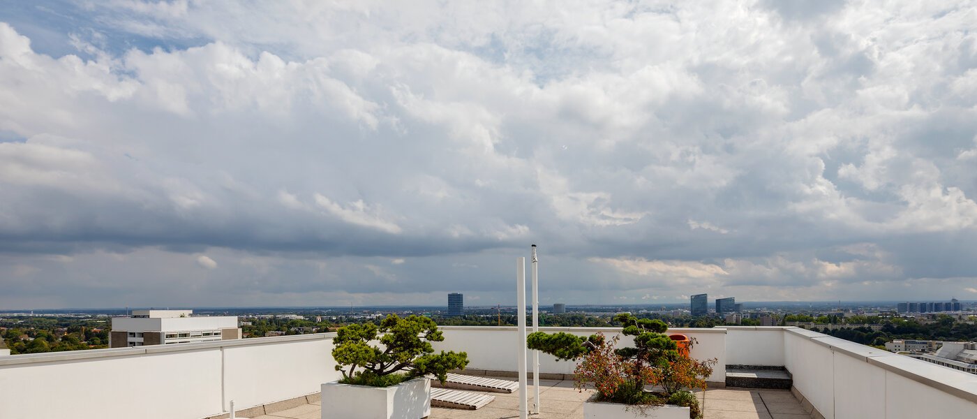 Ploché München Arabellapark 01 Spoločná terasa  7848