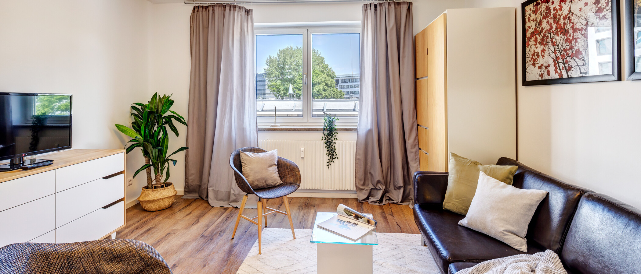 Ploché München Berg am Laim 01 Obývací pokoj 7897
