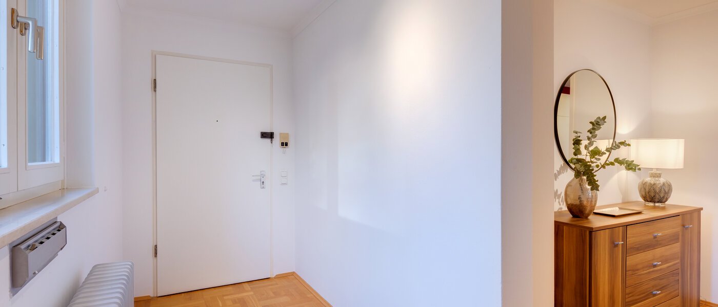 Ravna stran München Haidhausen 04 Koridor/hodnik 7905