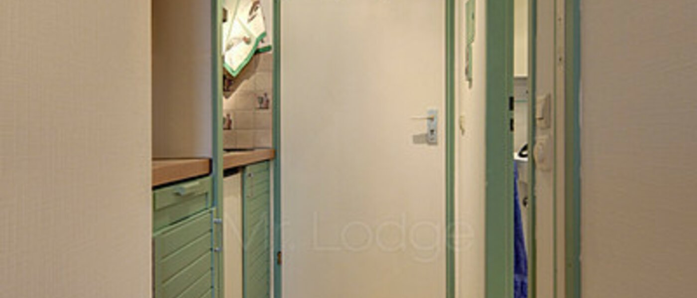 Płaski München Maxvorstadt - Universitätsviertel 01 Korytarz/przejście 792