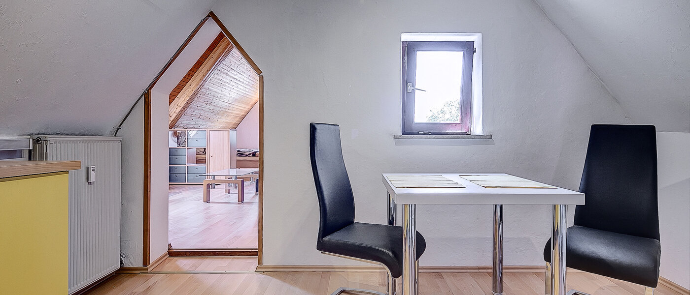 Mieszkanie na poddaszu München Untermenzing 03 Kuchnia 7937