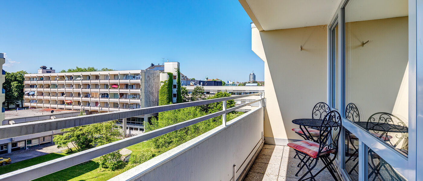 Ploché München Berg am Laim 01 Balkón 7946