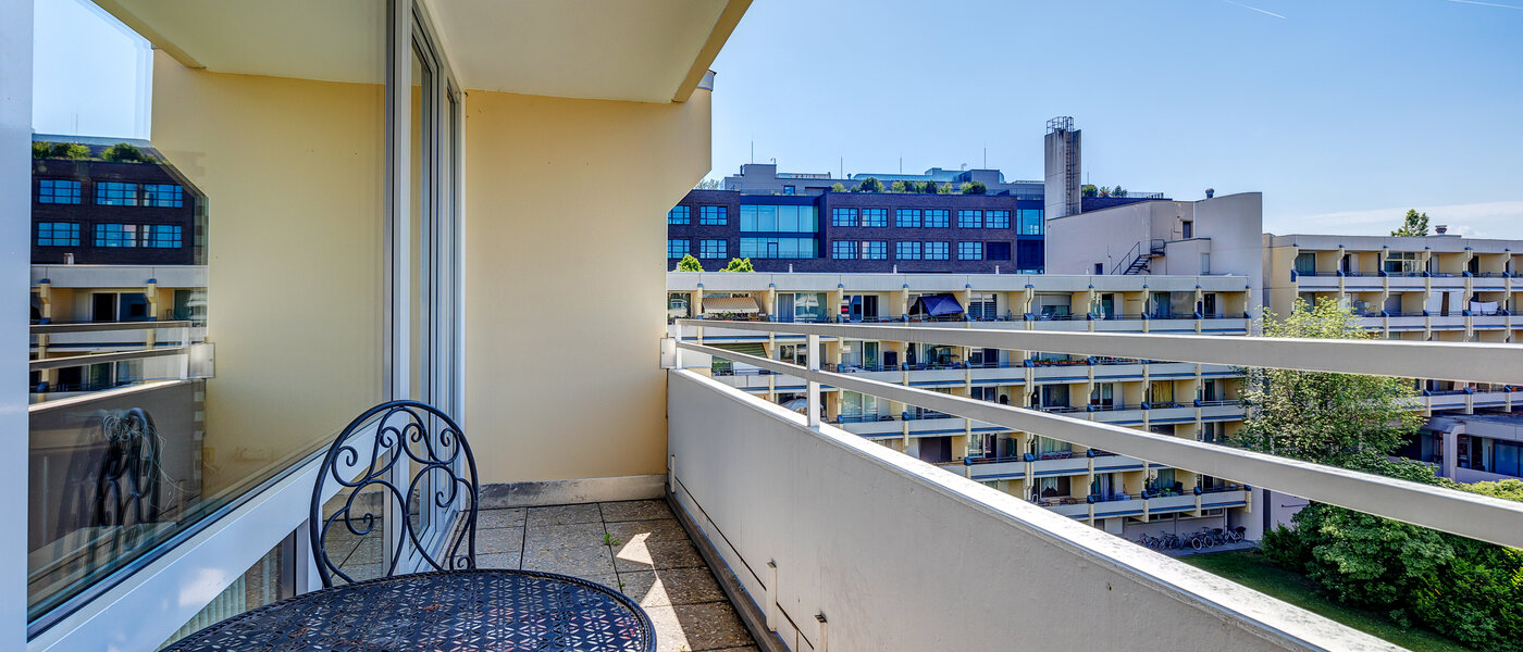 Ploché München Berg am Laim 03 Balkón 7946