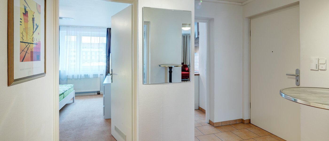 Ploché München Maxvorstadt - Museumsviertel 01 Chodba/chodba 796