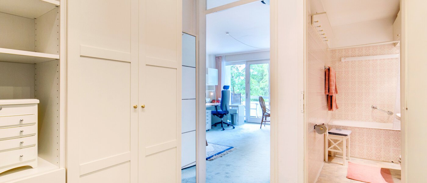 Ploché München Sendling-Westpark 01 Chodba/chodba 8053