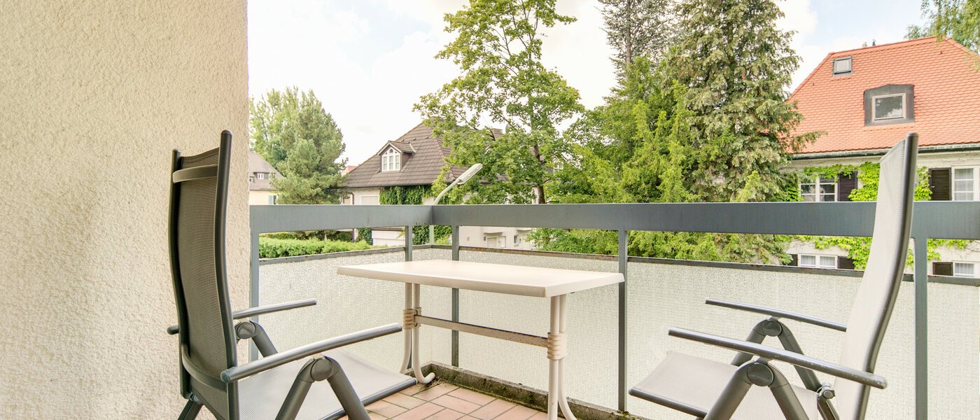Ploché München Sendling-Westpark 01 Balkon 8053