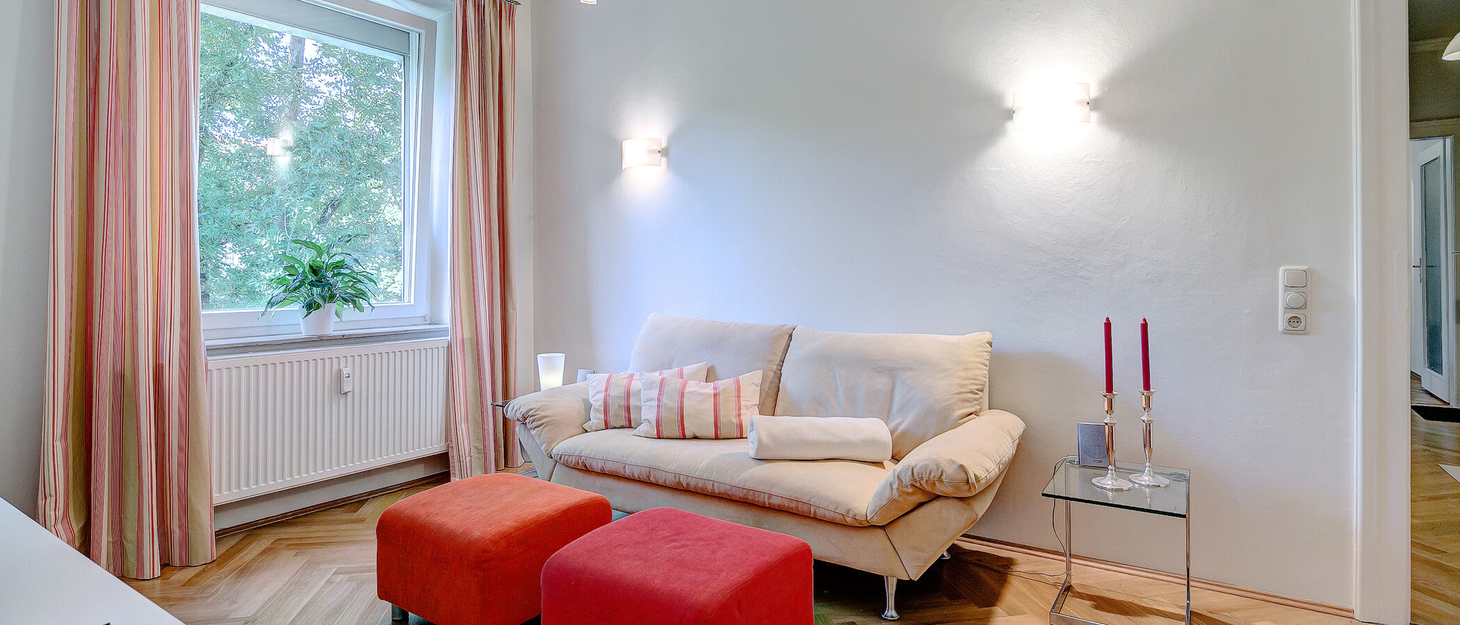 Ploché München Schwabing 02 Living 8088