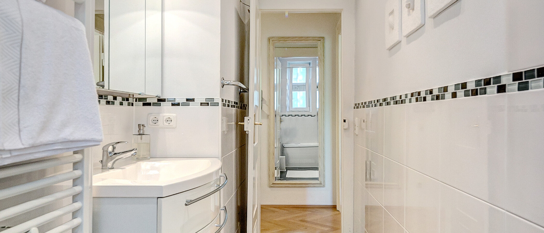 Ploché München Schwabing 01 Kúpeľňa 8088