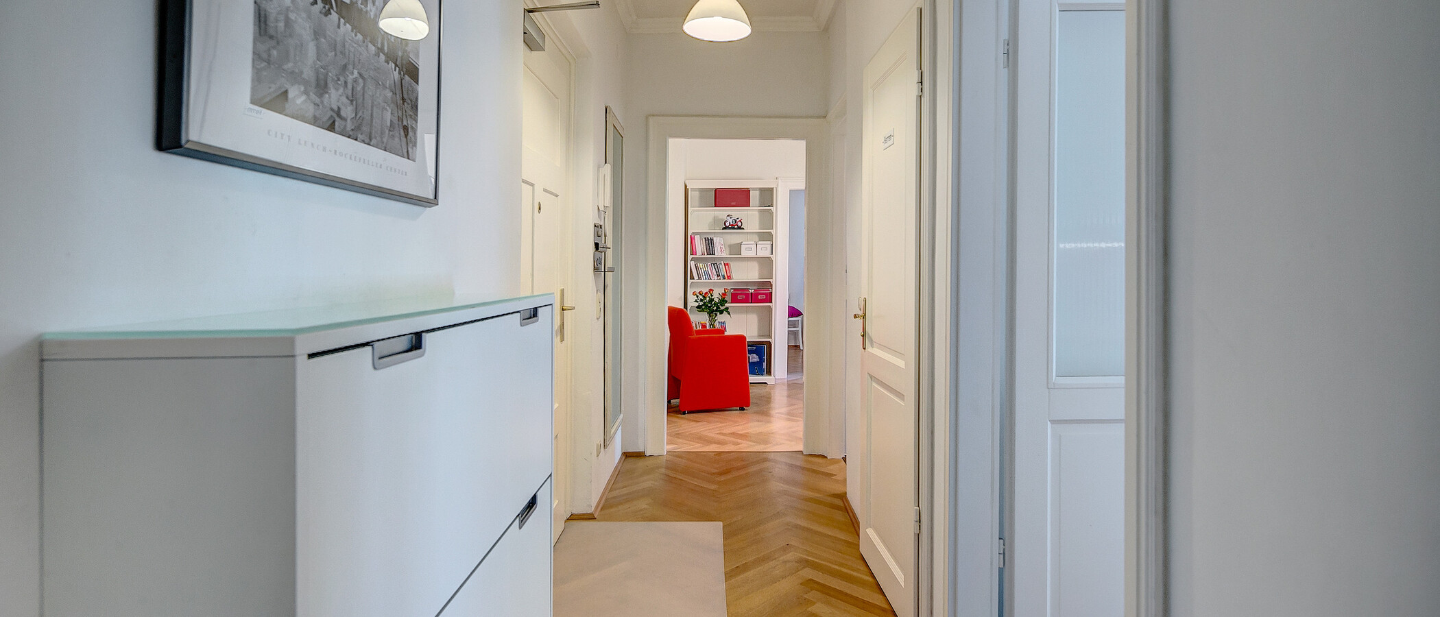 Ploché München Schwabing 01 Chodba/priestor 8088