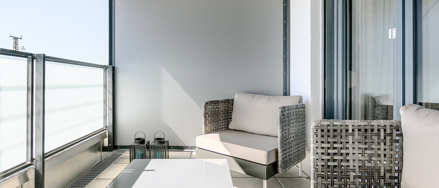 Flad München Nymphenburg 02 Balkon 8090