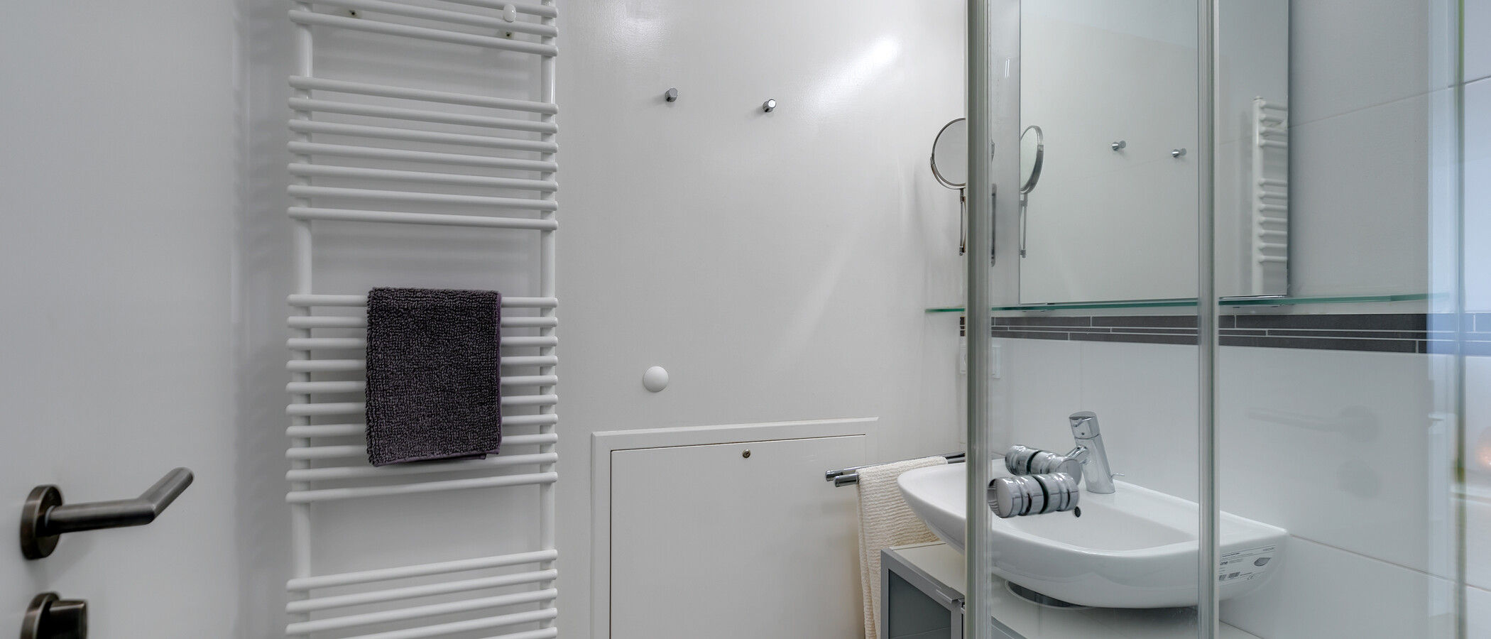 Flat München Haidhausen 02 Baderom 8177