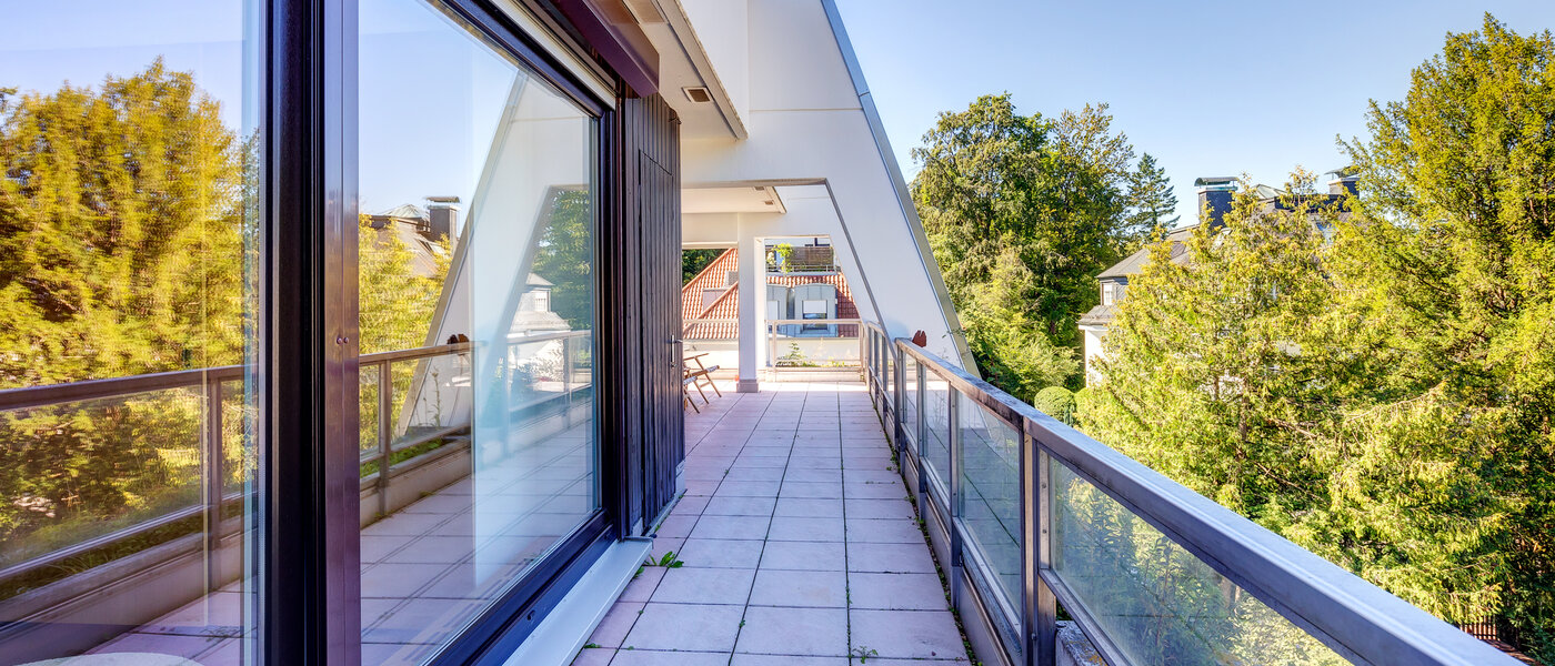 Çatı katı dairesi München Menterschwaige 02 Çatı terası 8181