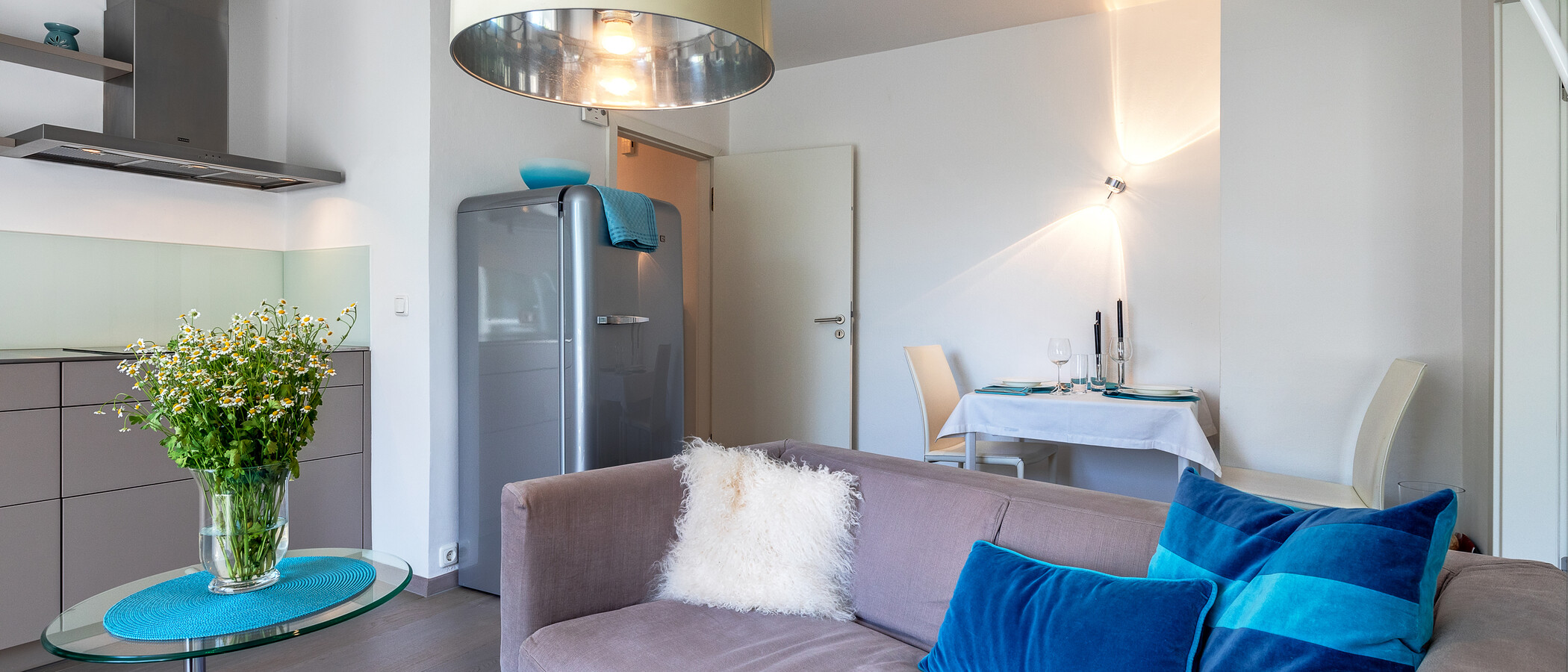 Lapos München Schwabing 02 Nappali 8204