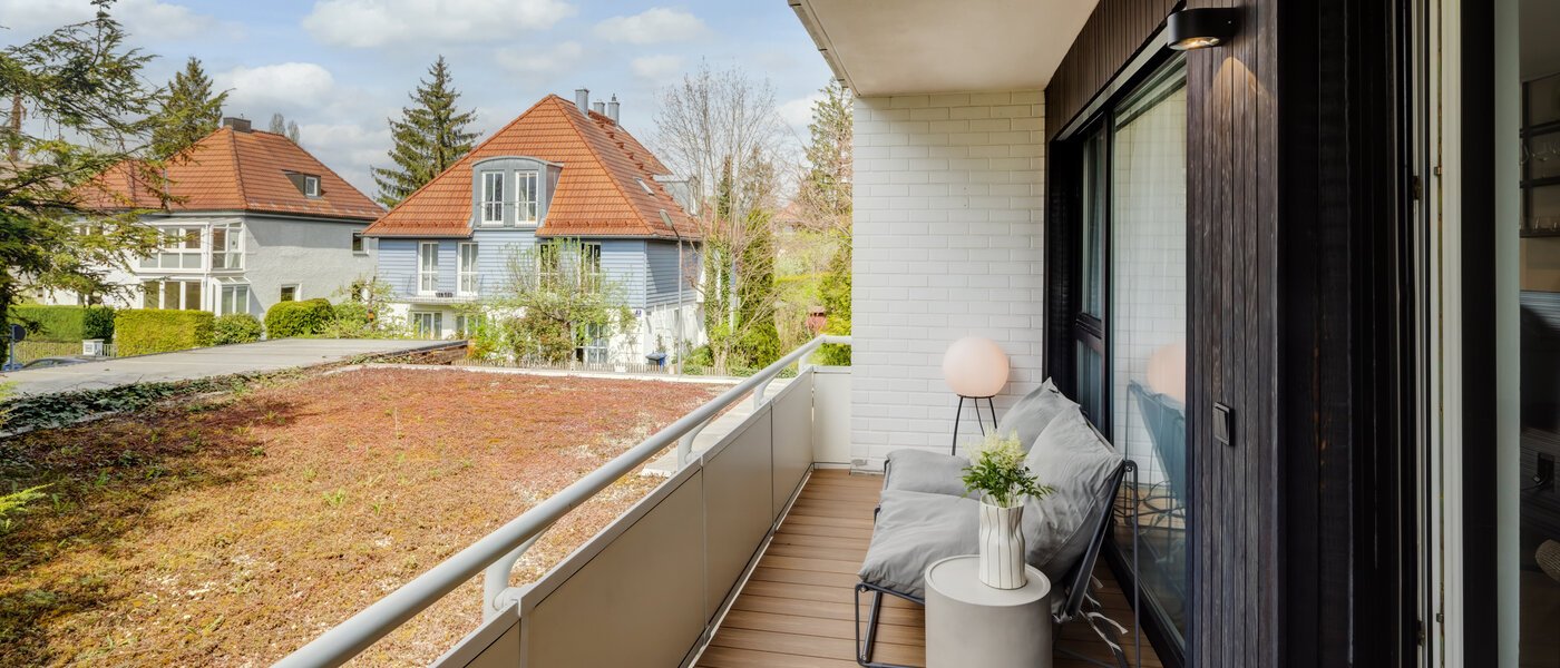 Ravna stran München Giesing 03 Balkon 8231