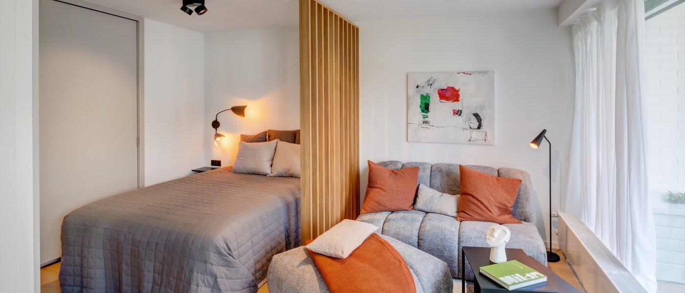 Ravna stran München Giesing 02 Dnevni prostor 8231