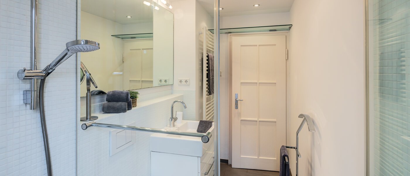 Плосък München Maxvorstadt - Universitätsviertel 03 Баня 8243