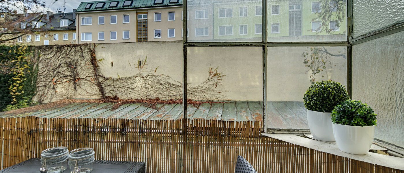 Ravna stran München Maxvorstadt - Universitätsviertel 03 Balkon 8243