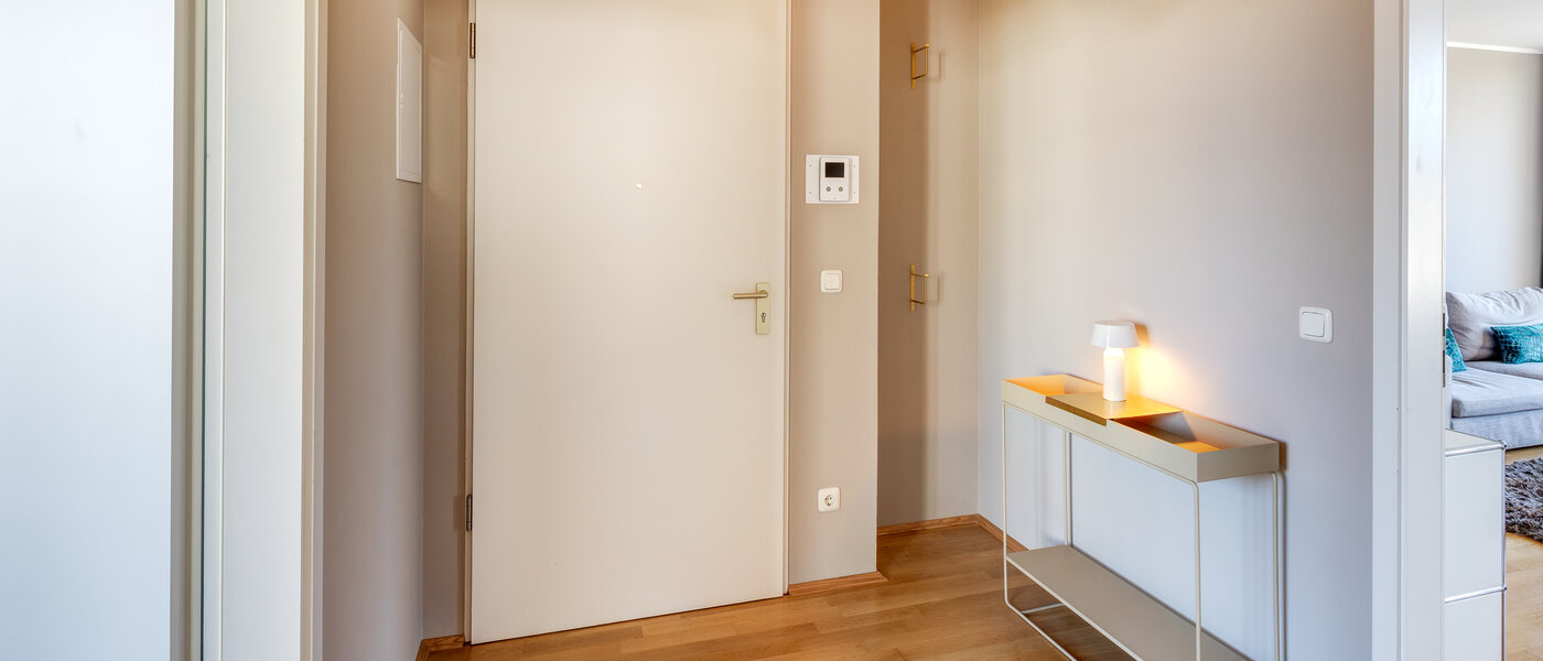 Flad München Maxvorstadt - Universitätsviertel 02 Korridor/gang 8264