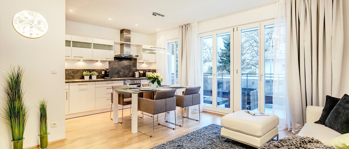 Płaski München Bogenhausen 02 Życie 8290