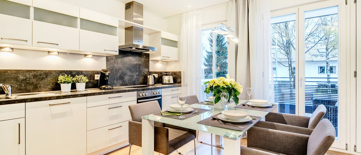 Płaski München Bogenhausen 03 Kuchnia 8290