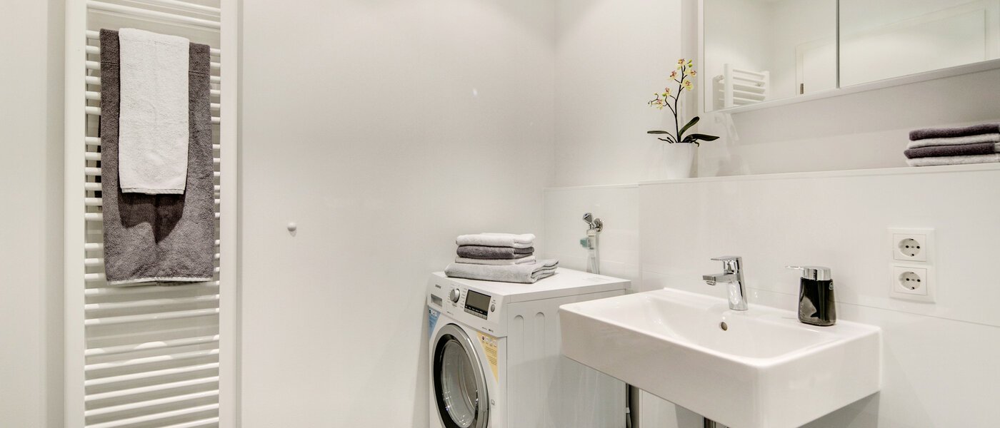 Płaski München Bogenhausen 04 Łazienka 8290