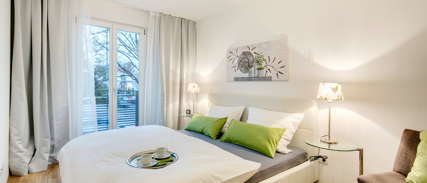 Płaski München Bogenhausen 01 Spanie 8290