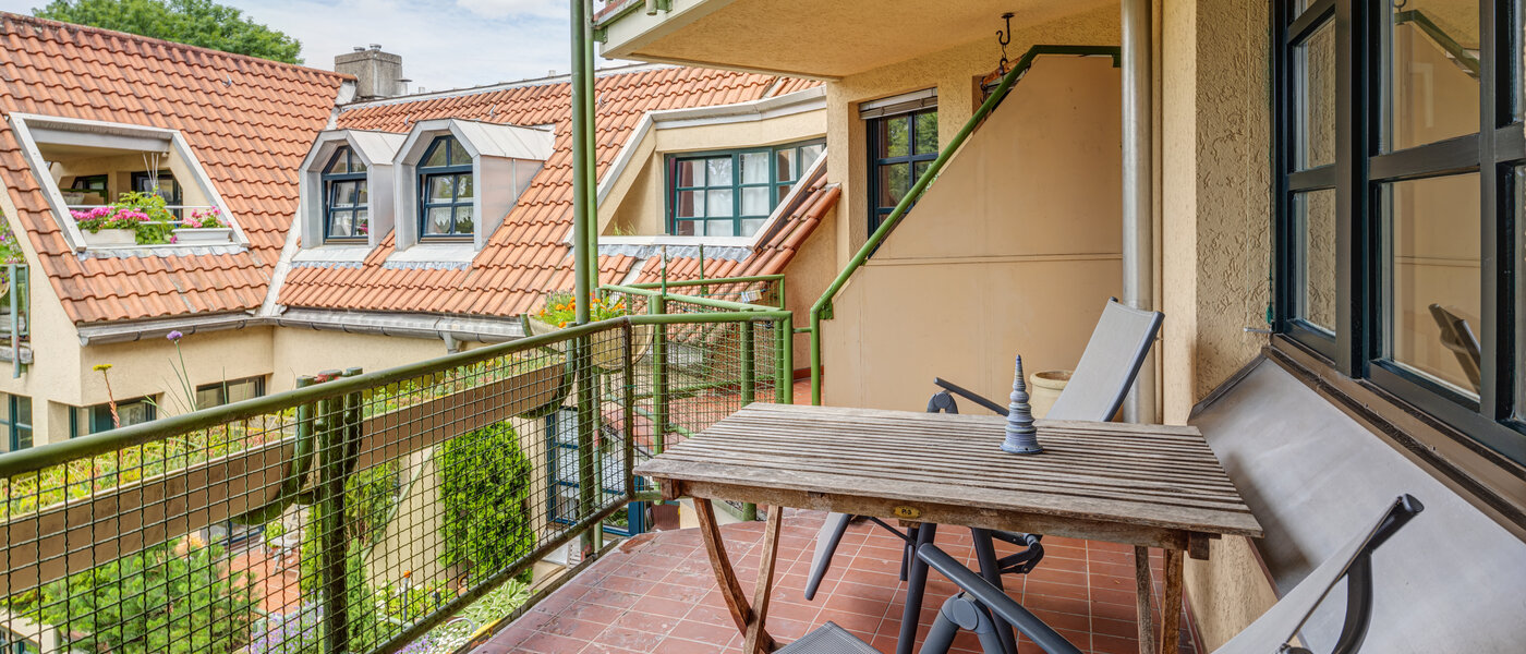 Plat München Thalkirchen 01 Balkon 8307