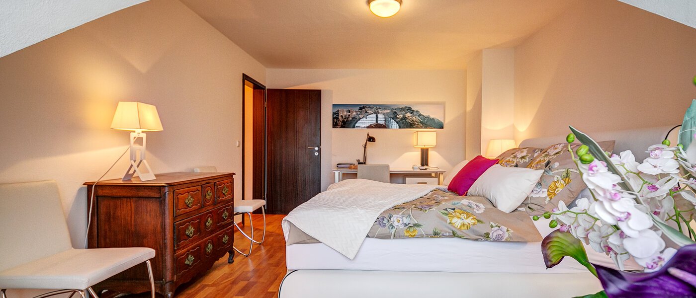 Lapos Ottobrunn 03 Hálószoba 8329