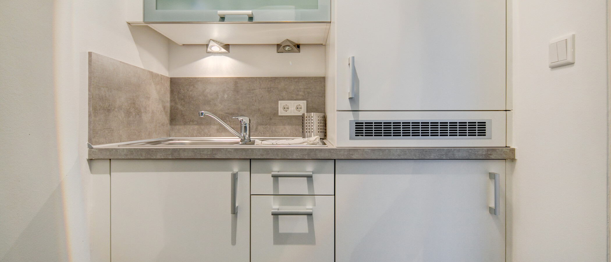 Lapos München Maxvorstadt - Westen 02 Konyha 8359