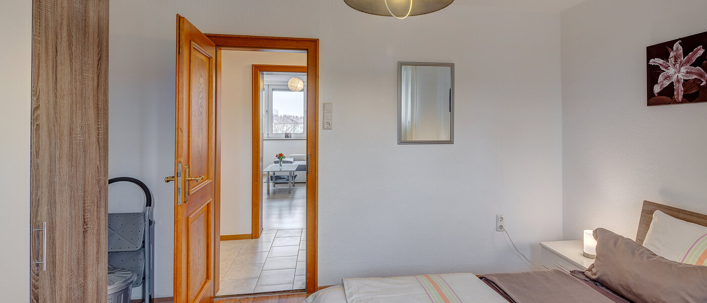 Płaski München Bogenhausen 03 1. sypialnia 8368